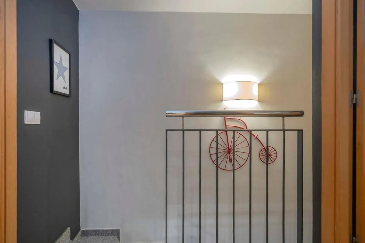 Bright And Modern Duplex With Terrace In Eixample District P1 Lägenhet Barcelona 0*,