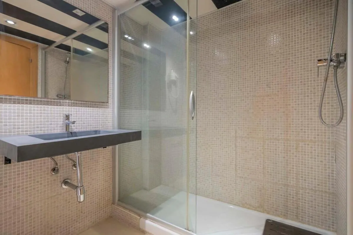 Bright And Modern Duplex With Terrace In Eixample District P1 Lägenhet Barcelona